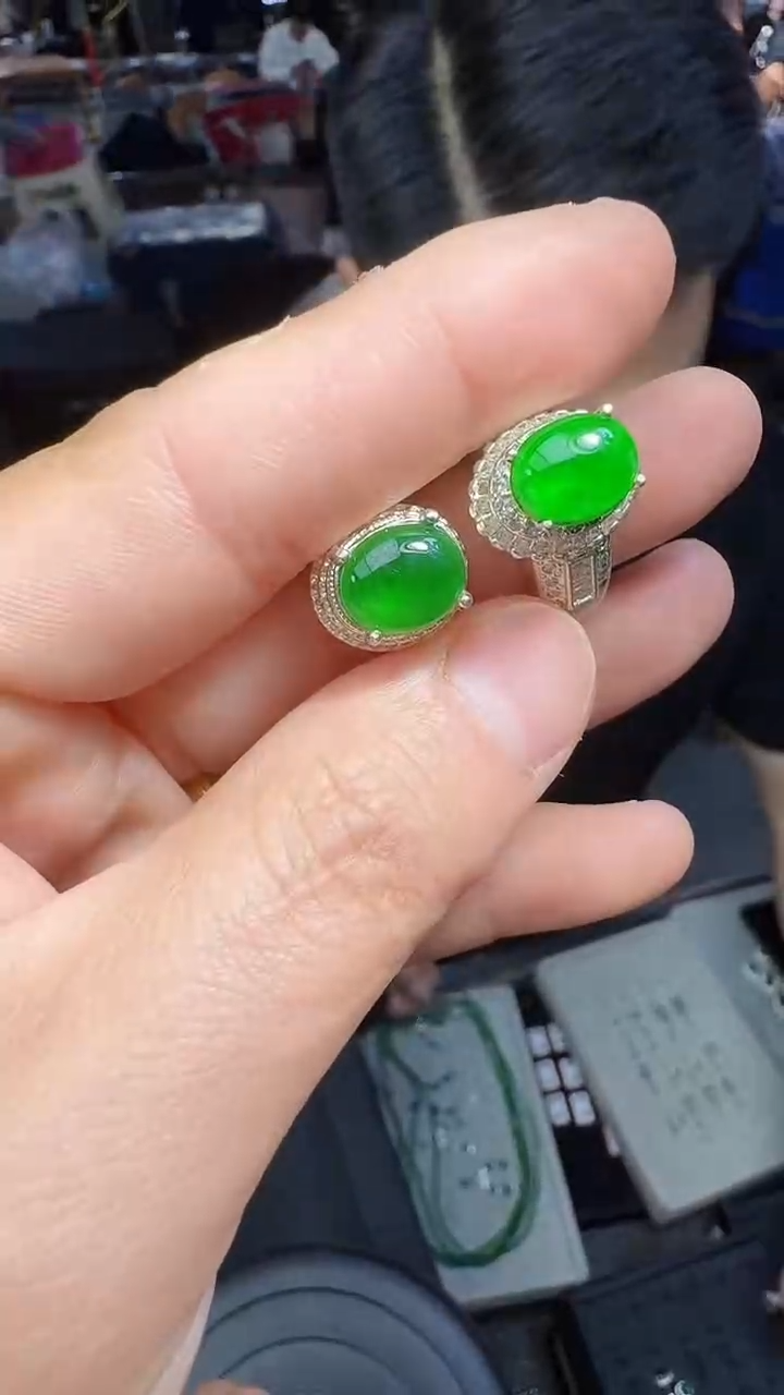 【闪购商品】翡翠戒指未镶嵌蛋面多样性发其一