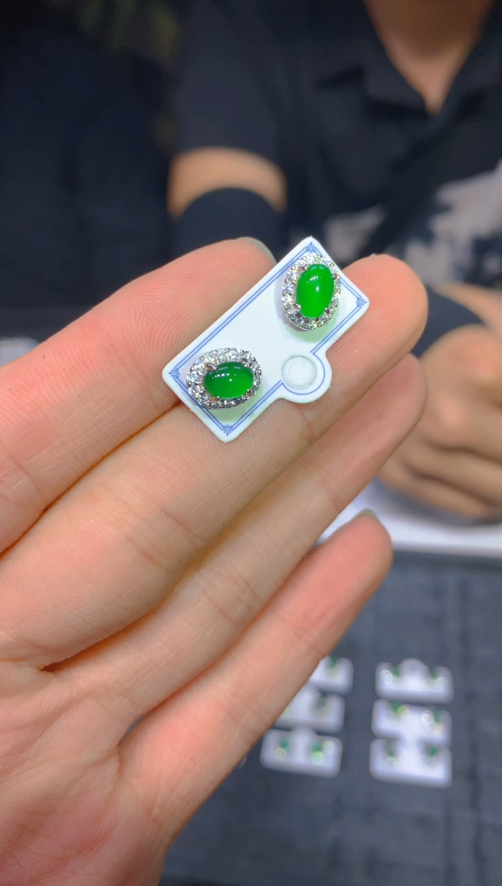 【闪购商品】定制翡翠未镶嵌7定制翡翠.多样性发货-发其一