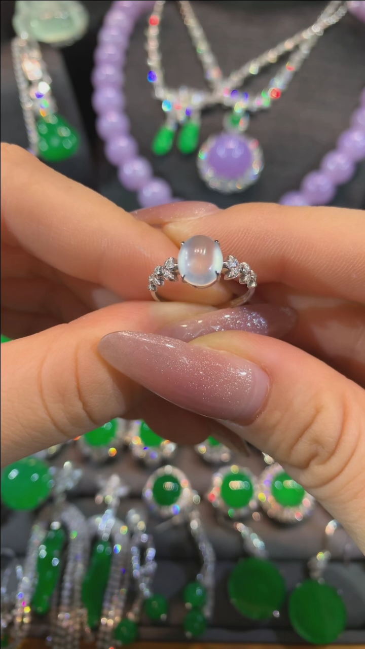 【闪购商品】翡翠戒指18K金镶嵌戒指