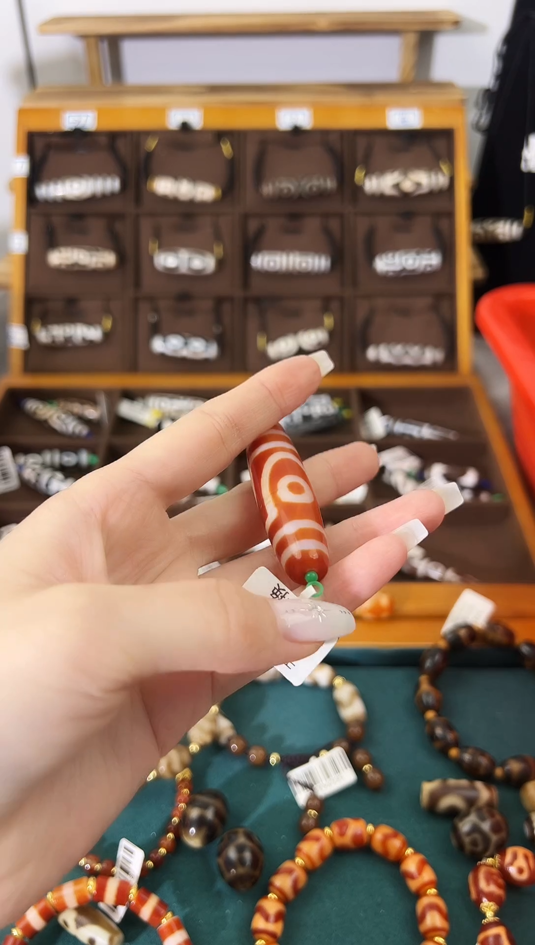 玛瑙/玉髓（覆膜）颈饰未镶嵌54微瑕