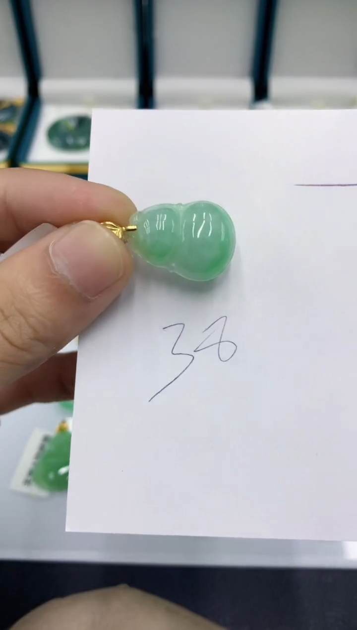 颈饰未镶嵌翡翠翡翠