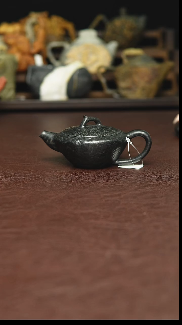 冰碛岩的的灯盏壶