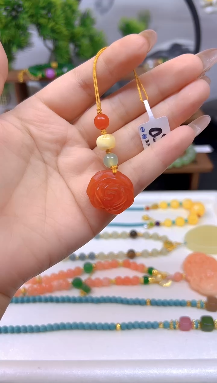 未镶嵌套链蜜蜡手机挂T50