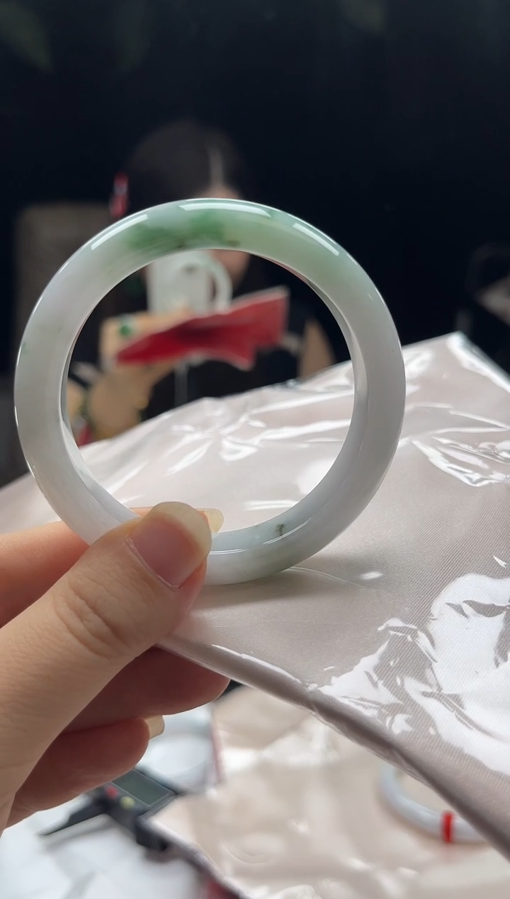 未镶嵌手镯翡翠1054570496