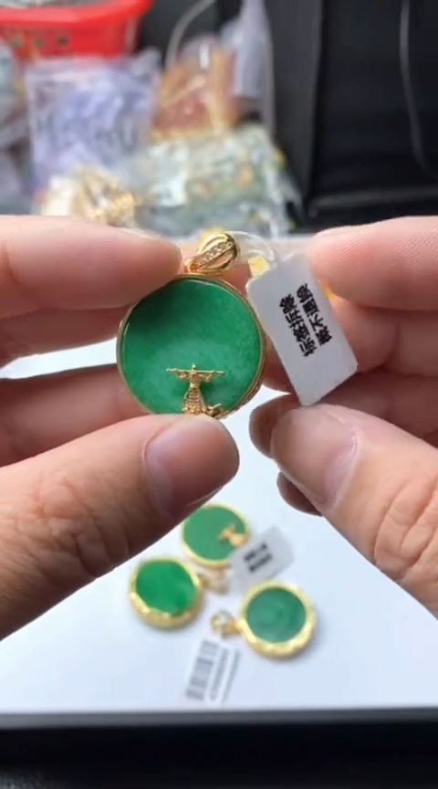 翡翠未镶嵌颈饰148吊坠