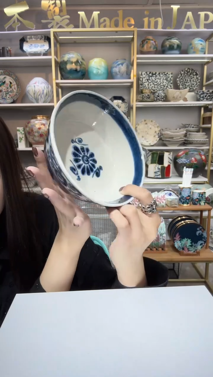 陶瓷宗山窑平底钵15.5cm-蓝菊一只