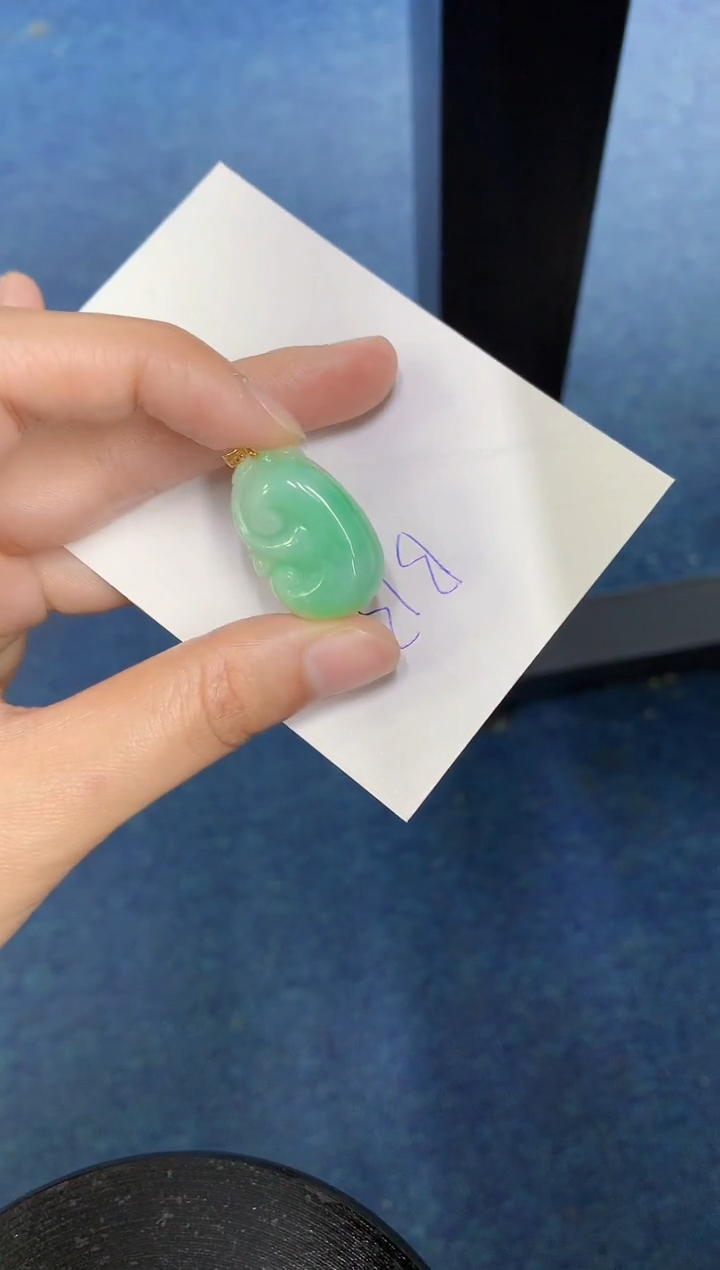 【闪购商品】翡翠颈饰18K金镶嵌000000000