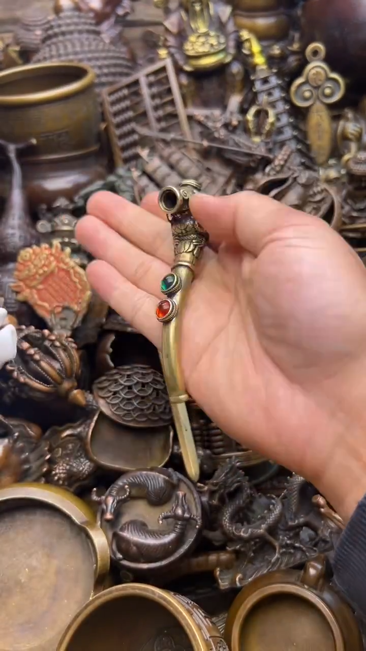 精美铜器，点击下单