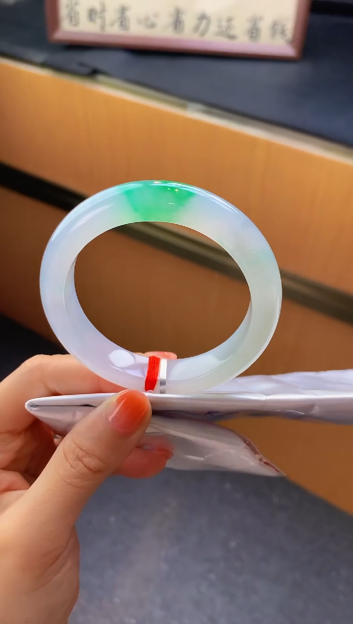 未镶嵌手镯翡翠-Q391 圈口 55.3全款37万 定金2万