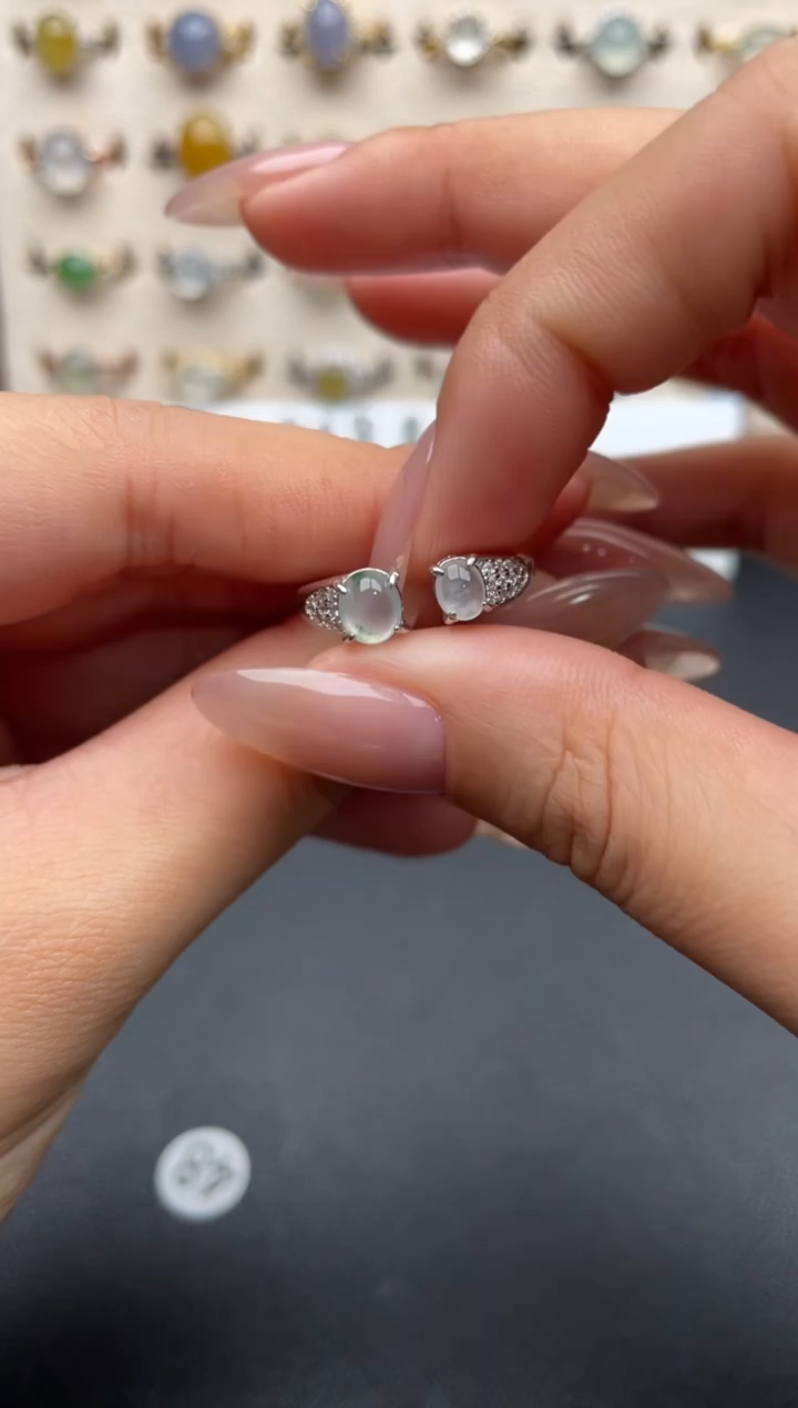 银S925镶嵌戒指翡翠一物一证一礼盒