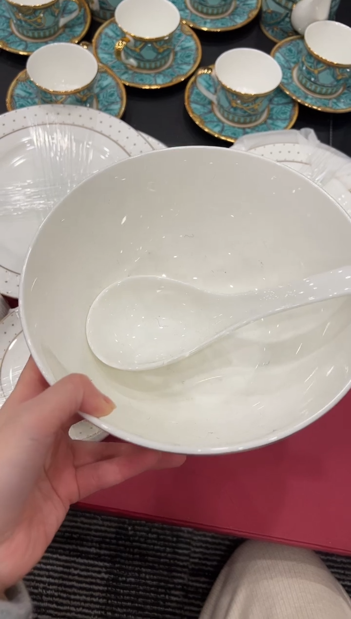 【闪购商品】杯000------------