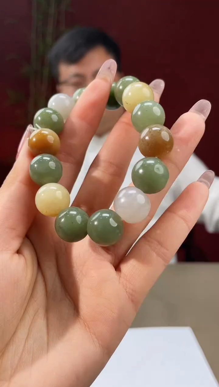 【闪购商品】定制和田玉多样性发货拍一发一 9068