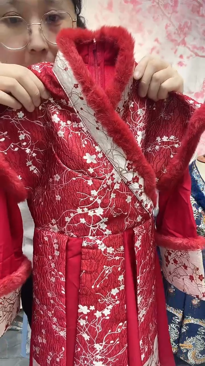 小*汉青阁童装轻舟红色加绒120