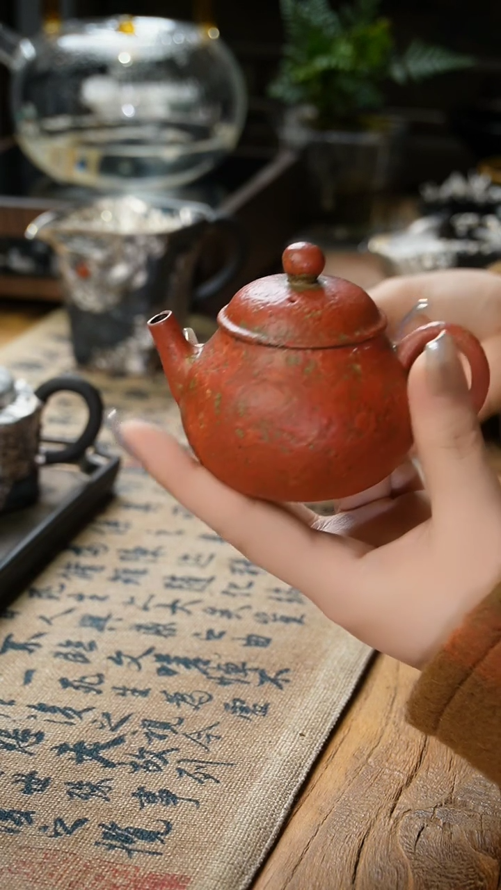 【闪购商品】福器艺术满山红梨壶