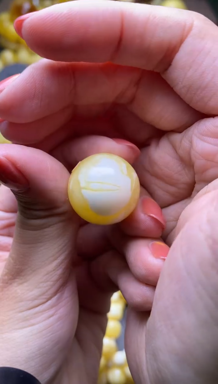 【闪购商品】琥珀裸石未镶嵌 大小姐珠宝严选50