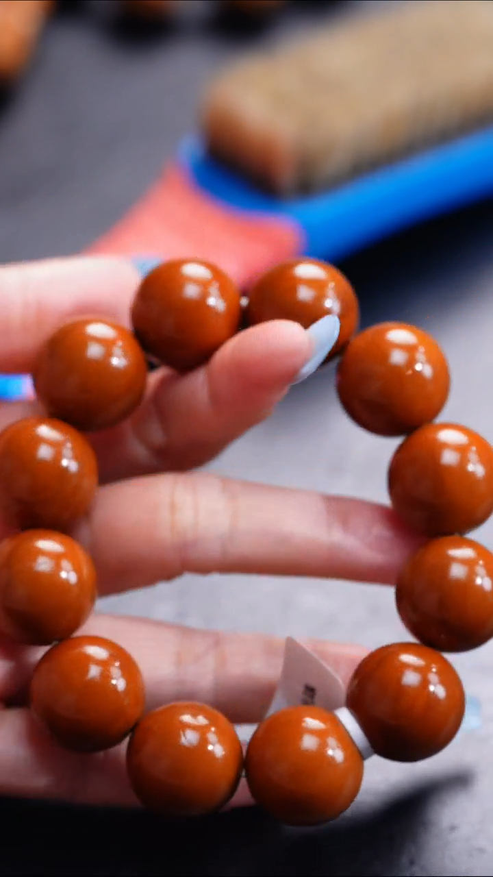 【闪购商品】橄榄核吊坠橄榄核