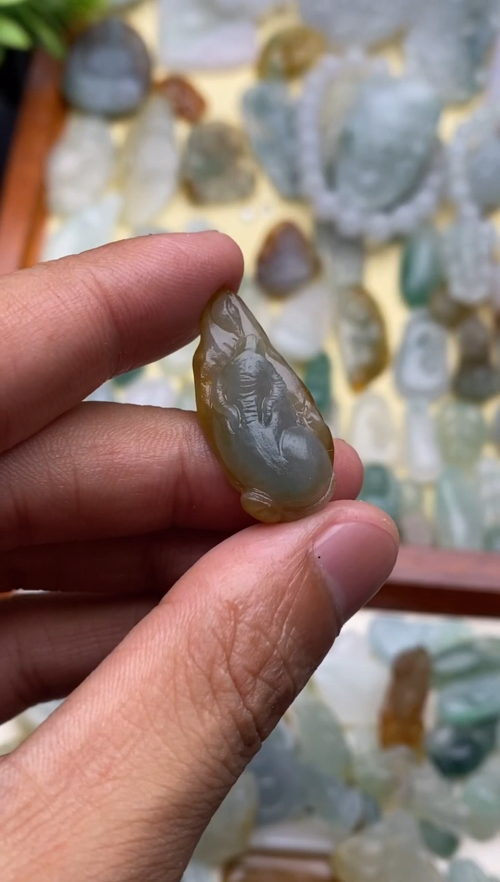 定制翡翠未镶嵌天然缅甸A货翡翠