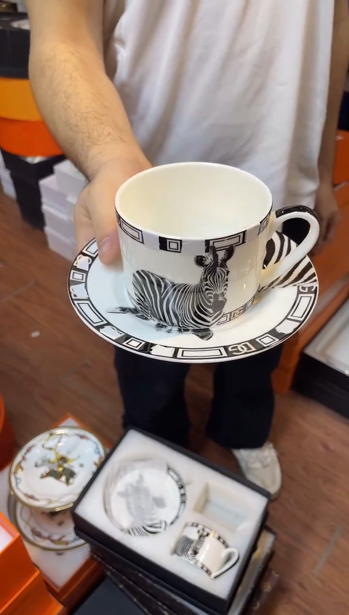 杯洁鸿辉家品牌瓷器，京东包邮！
