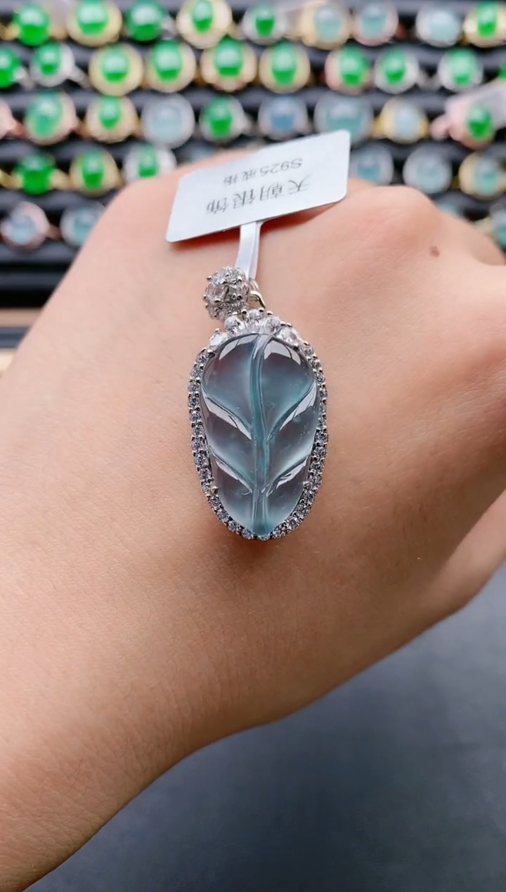 【闪购商品】翡翠戒指银S925镶嵌11111