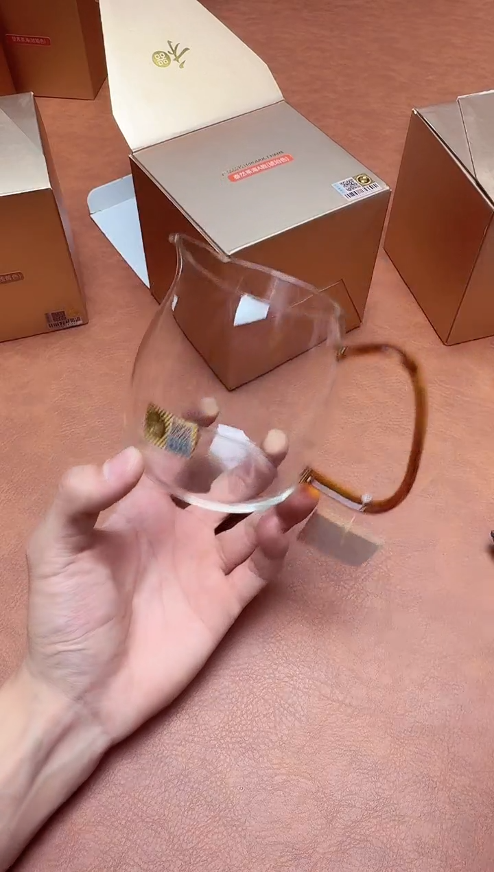 【闪购商品】禾器#泰然A款茶海琥珀