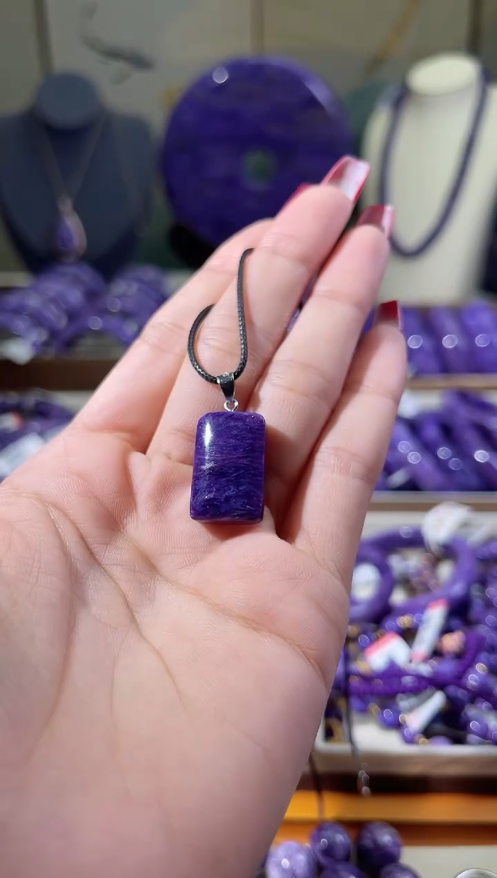 查罗石（紫龙晶）未镶嵌珠串无事牌