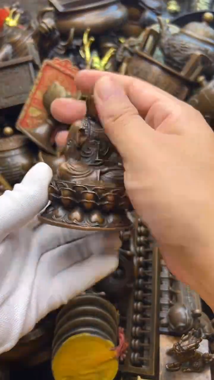 精美铜器，点击下单