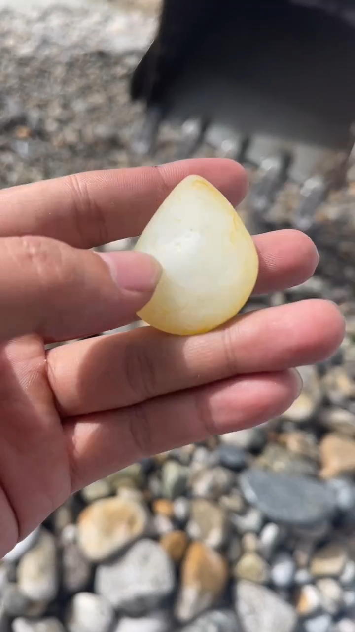 未镶嵌和田玉珠宝奇石和田玉12