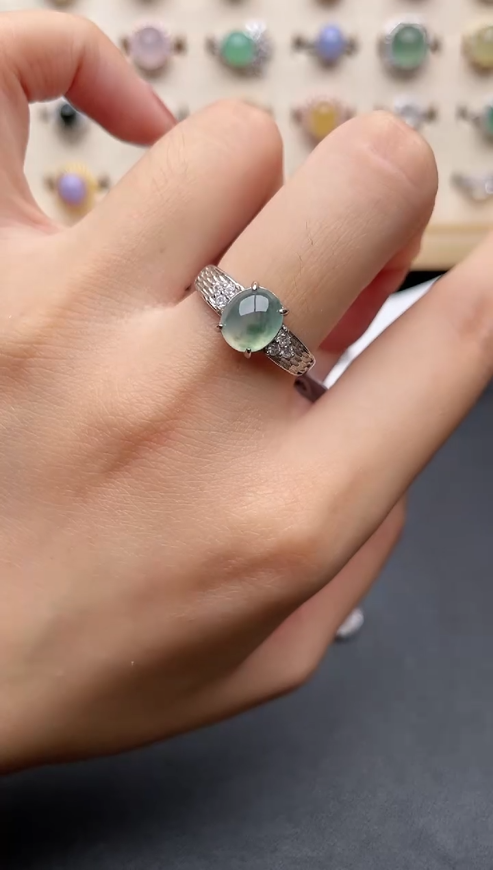 【闪购商品】翡翠戒指银S925镶嵌一物一证一礼盒