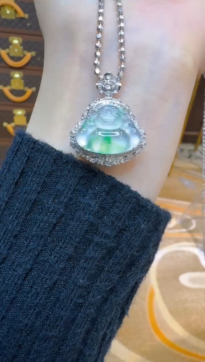 吊坠(不含链)18K金镶嵌翡翠多样性团购发一件