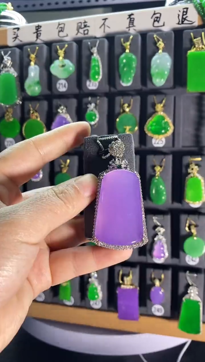 【闪购商品】翡翠耳饰银S925镶嵌226...