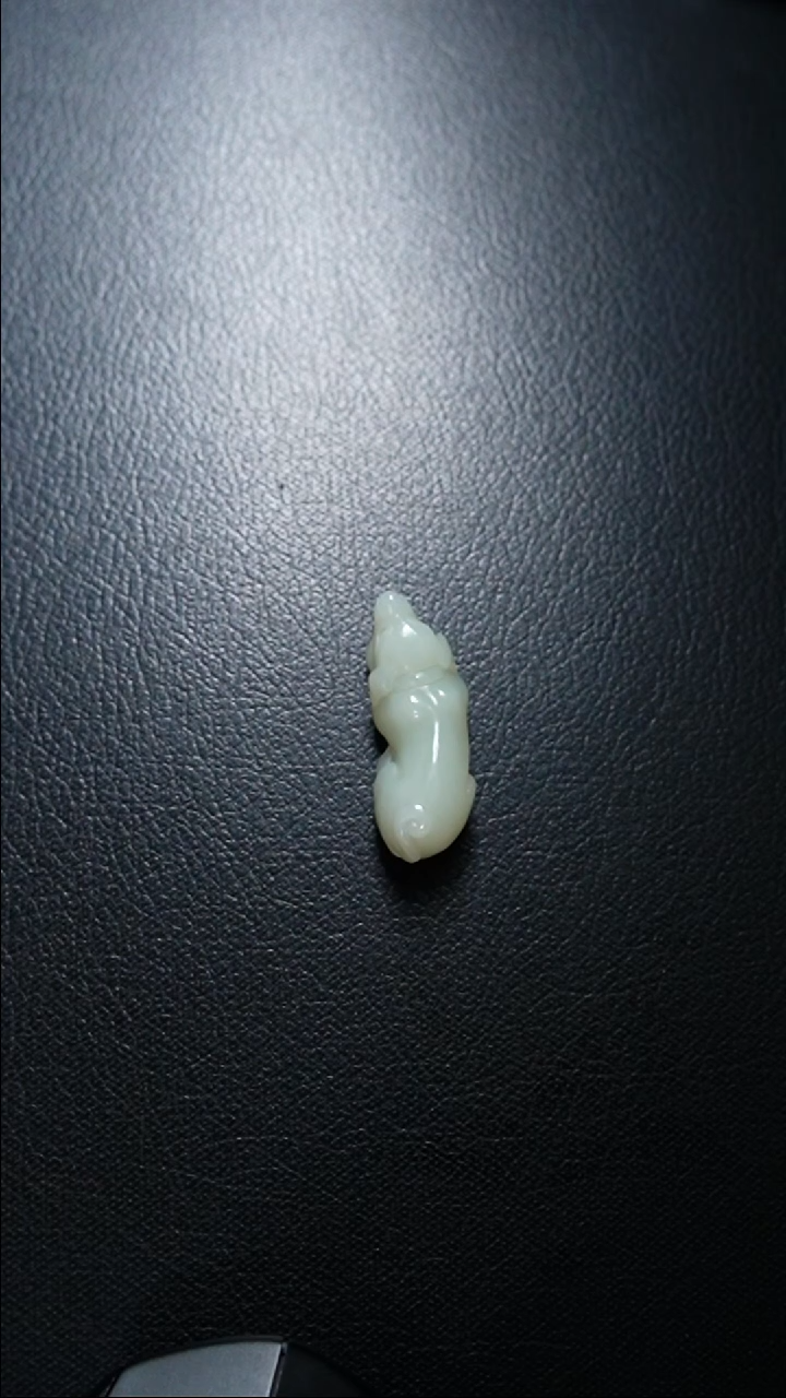 【闪购商品】和田玉颈饰未镶嵌狗