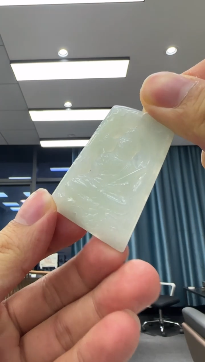 颈饰未镶嵌翡翠天然翡翠A货孤品一件 