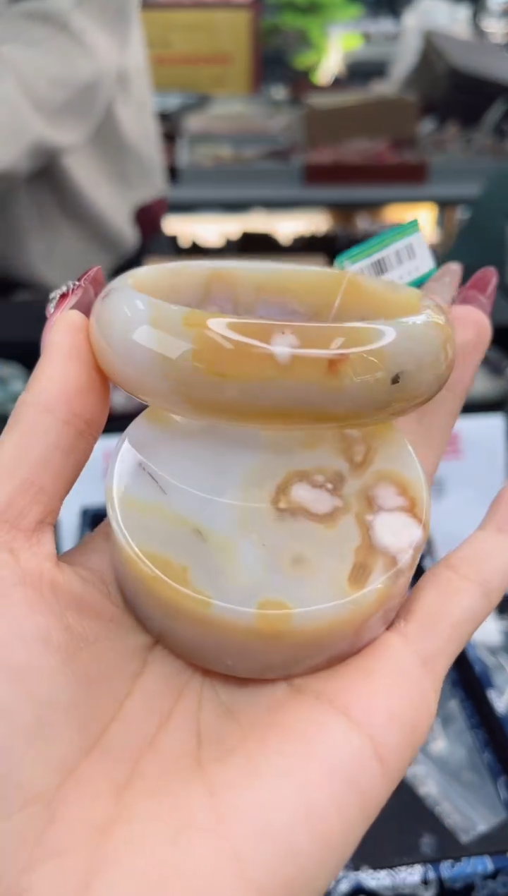 【闪购商品】石英质玉手镯未镶嵌59圈口（赠品镯心）3569208