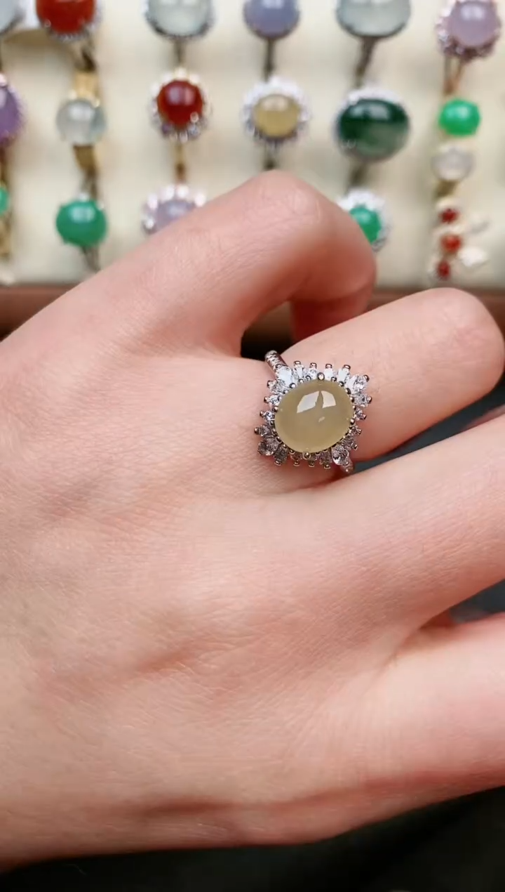 【闪购商品】翡翠戒指银S925镶嵌....