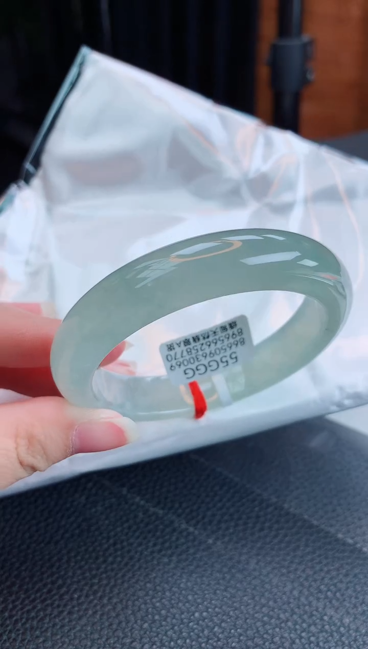 【闪购商品】翡翠手镯未镶嵌缅甸天然翡翠A货手镯