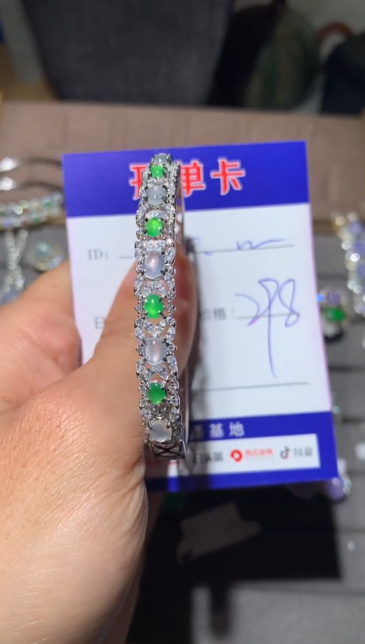 【闪购商品】翡翠手镯银S925镶嵌 定向 Y.m