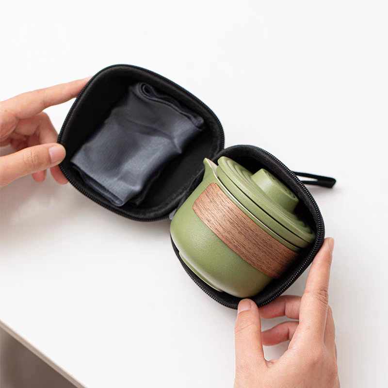 路宝青草绿简约轻奢旅行快客杯DW-3015