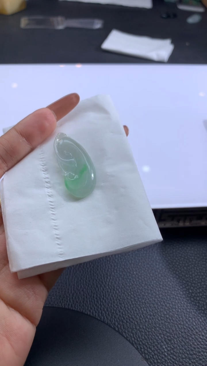 【闪购商品】定制翡翠未镶嵌翡翠