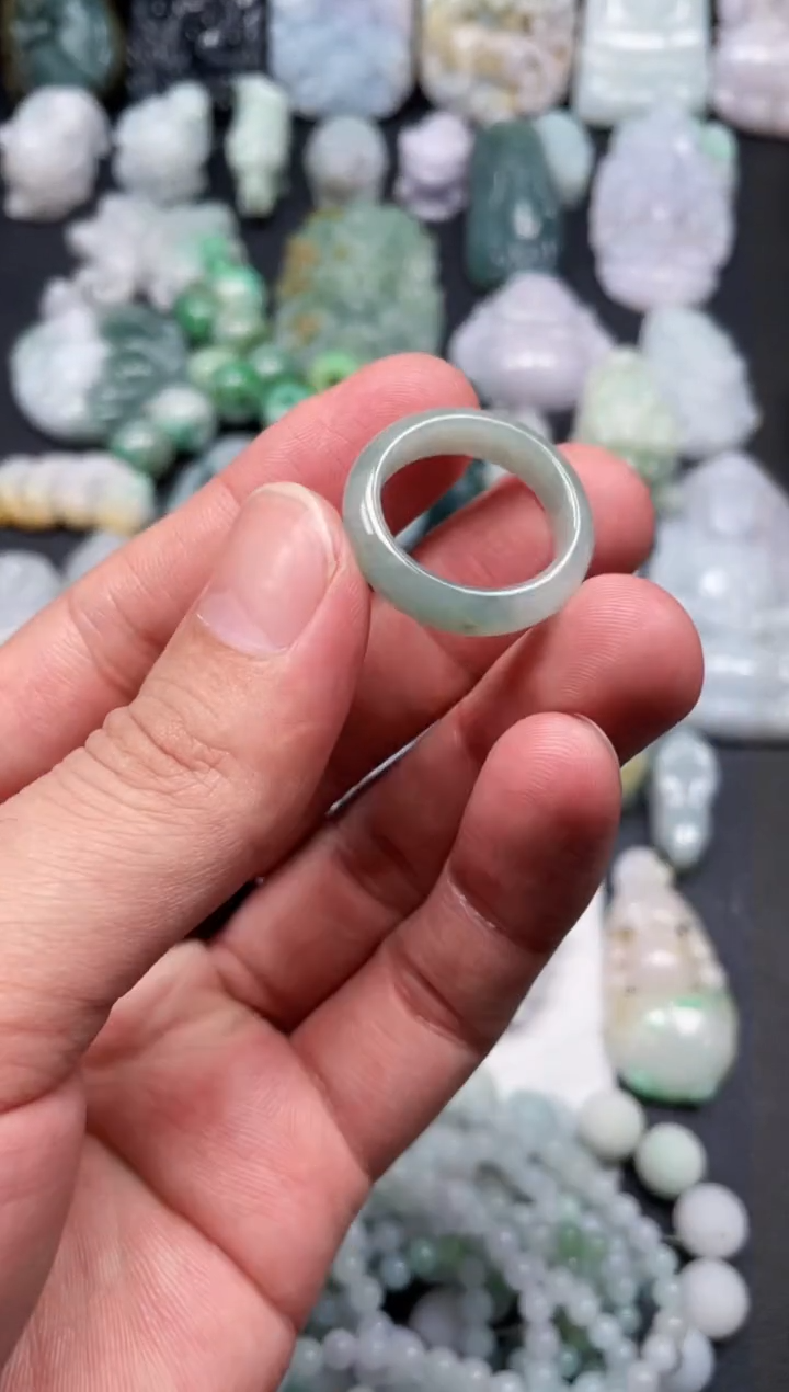 翡翠未镶嵌颈饰天然翡翠a货