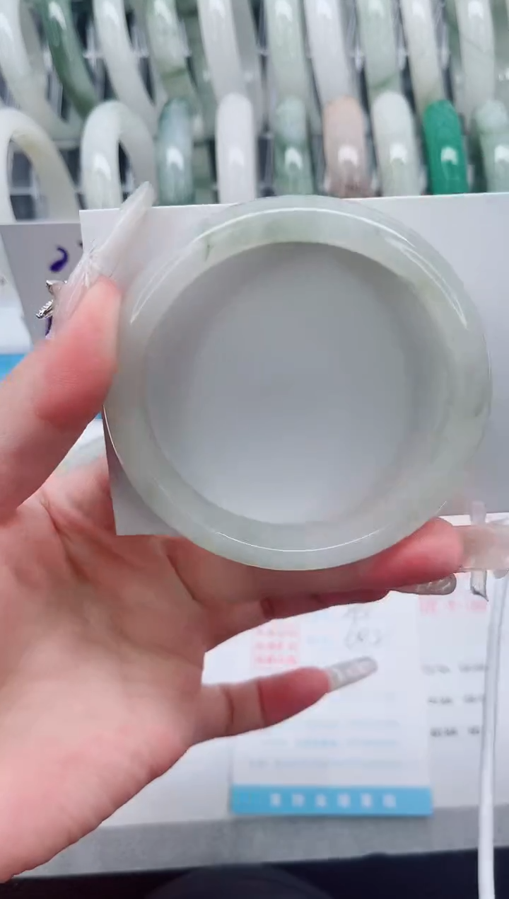 【闪购商品】石英质玉手镯未镶嵌A213-60.2