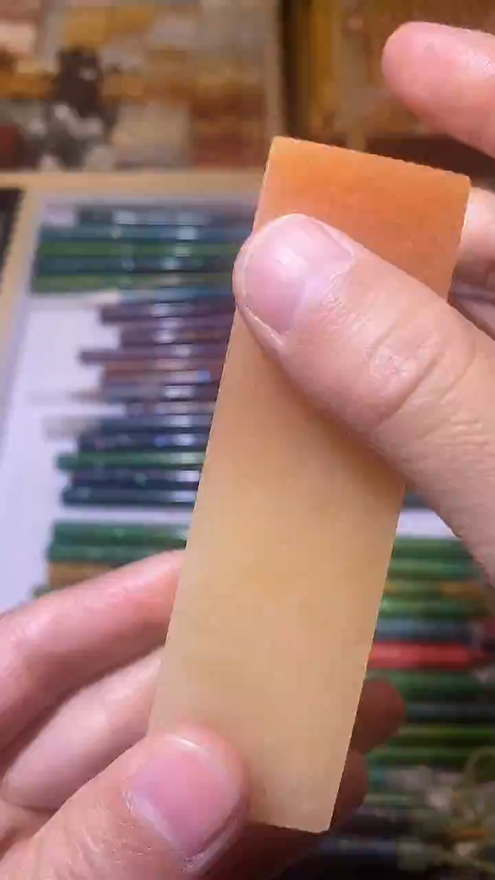 黄色方章镇尺1个
