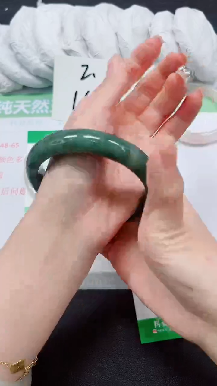 石英质玉未镶嵌手镯179-