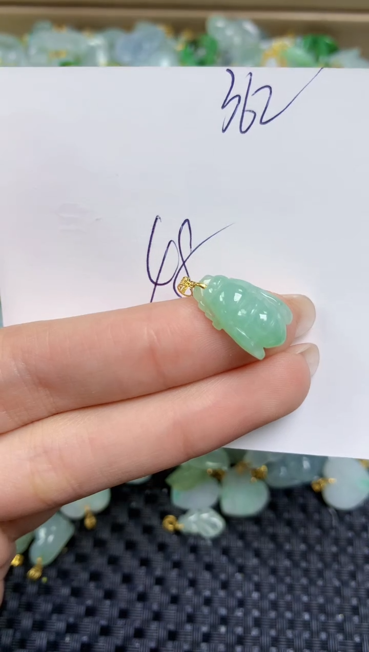 【闪购商品】翡翠颈饰18K金镶嵌天然缅甸A货翡翠