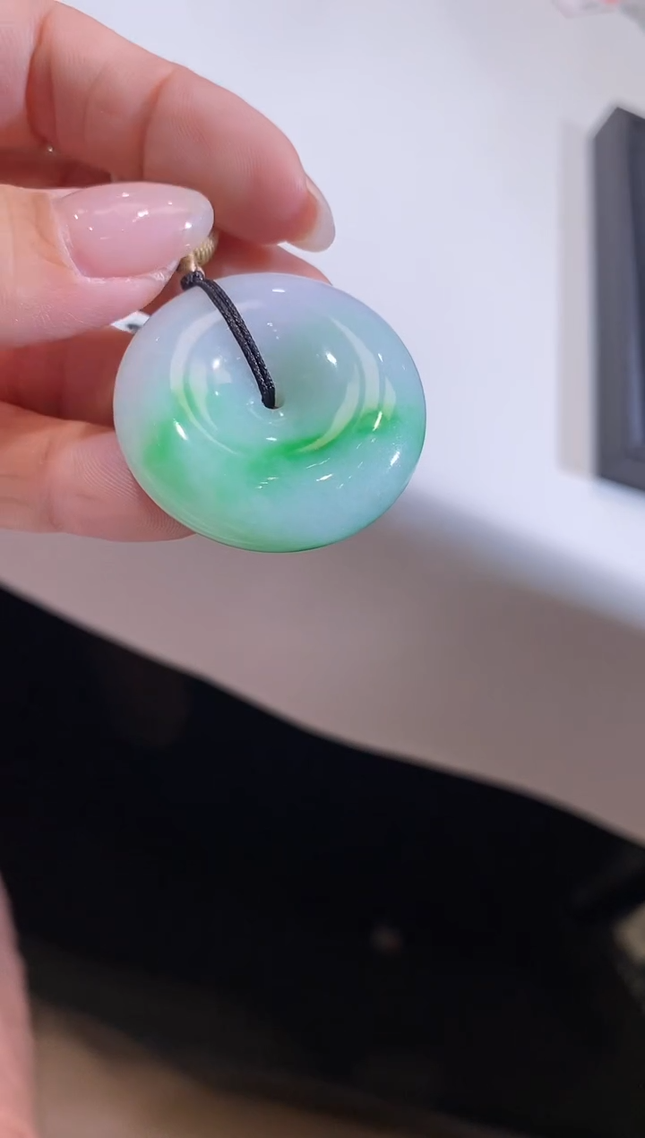 翡翠未镶嵌吊坠(不含链)平安扣