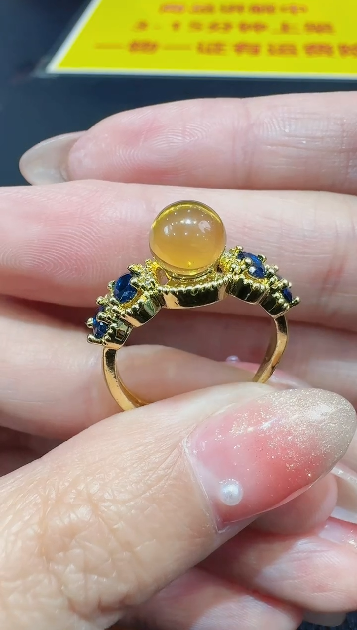 【闪购商品】琥珀戒指合金发一件