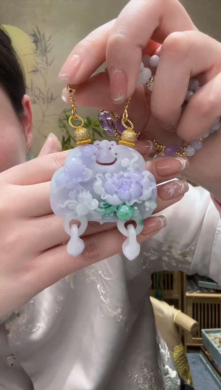 【闪购商品】翡翠颈饰未镶嵌吊坠