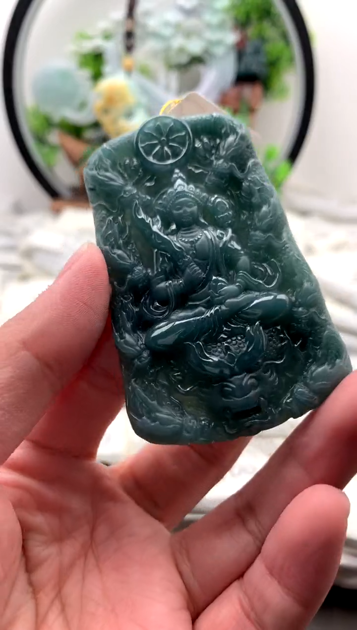 【闪购商品】翡翠颈饰未镶嵌虚空藏