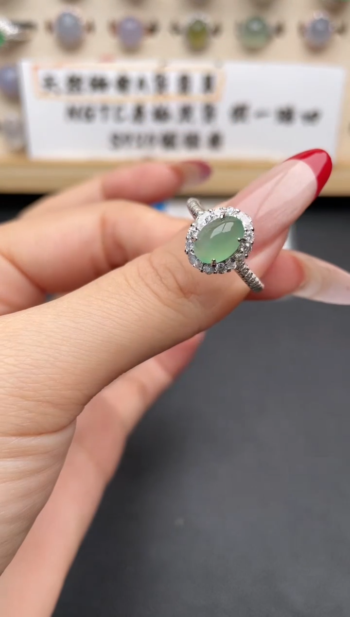 【闪购商品】翡翠戒指银S925镶嵌1一物一证一礼盒