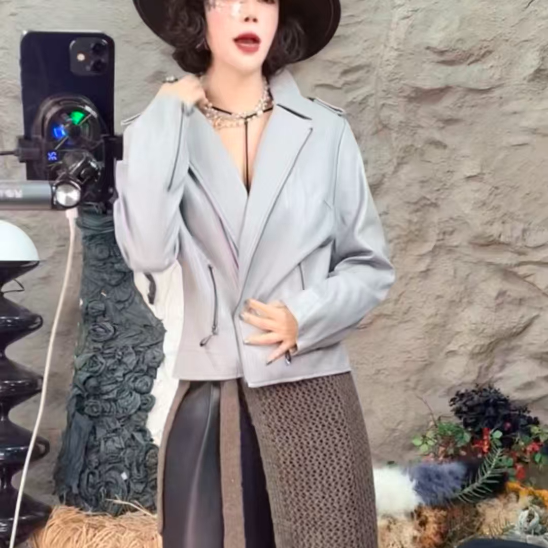 01-常规复古港风长袖法式圆领皮衣女装气质女士