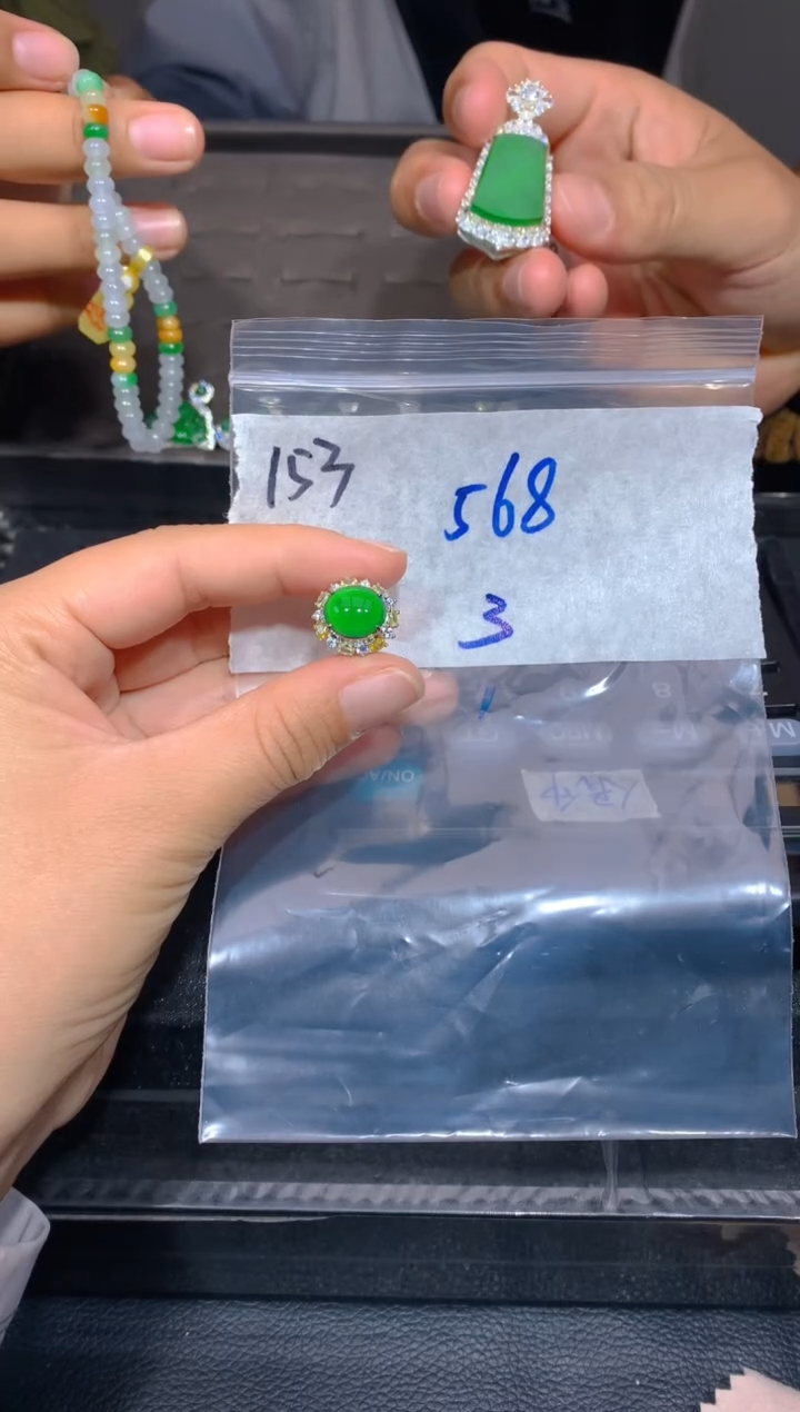【闪购商品】定制翡翠未镶嵌153戒指多样性拍一发一毛货定制抛光